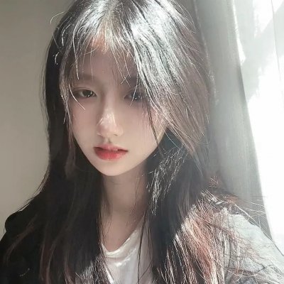 再见六月封面